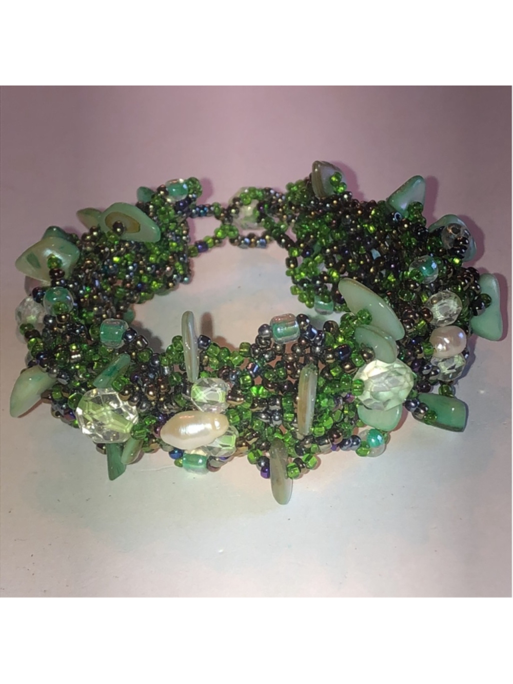 Green Seed Bead Shell Chip Pearls Beaded Boho Chunky Bracelet
